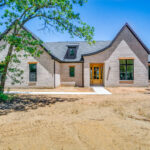 407 Baldwin